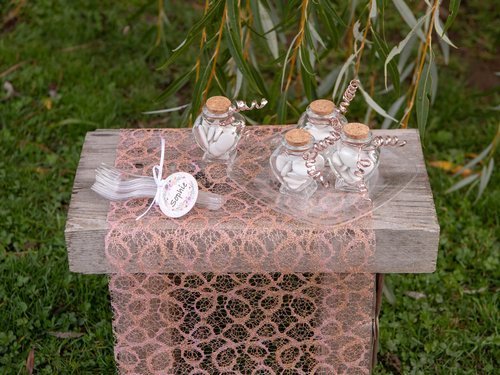 Non woven polyester table runner rose gold