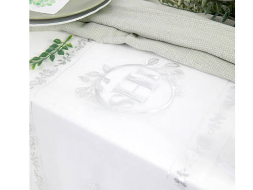 Table runner silver