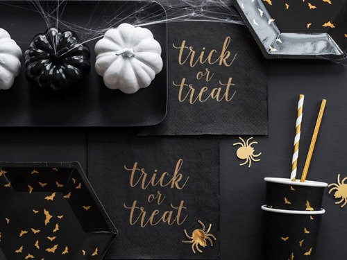 Trick or Treat paper plates - 20 cm - 6 pcs