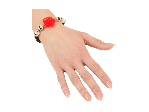 Bransoletka z czerwonymi różami i białymi czaszkami