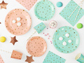 Pink paper plates with gold stars - 23 cm - 6 pcs.