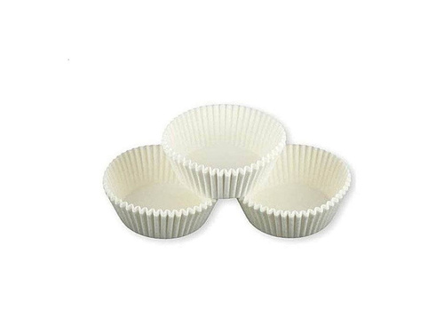 Mini birthday cupcake molds white - 200 pcs.