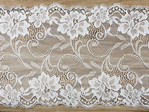Decoration lace runner - 9 m - 1 piece.