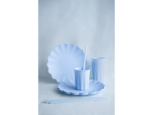 Talerzyki plastikowe błękitne z falbanką - 22 cm - 4 szt.