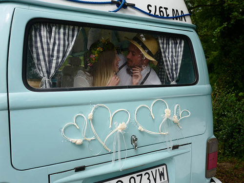 Rattan hearts with cream bouquets on suction cups for a car - 2 pcs.