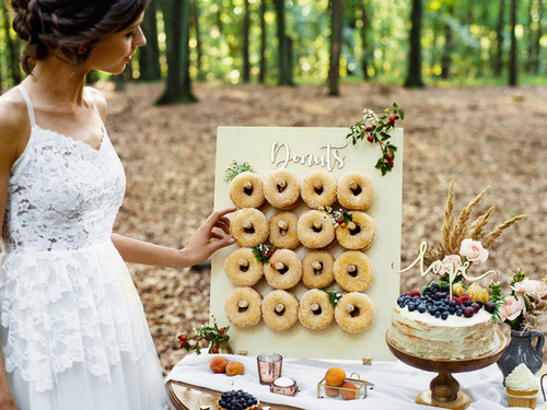 Wooden decoration Wall for donuts - 45 x 55 cm