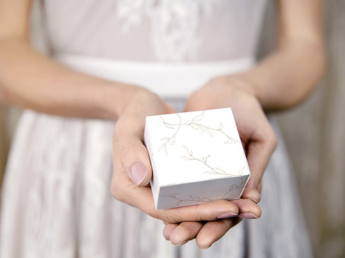 Boxes for guests with golden branches - 10 pcs.