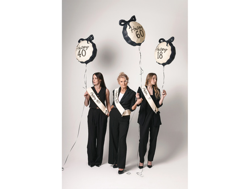 Foil balloon with bow Happy "60" - 47,5 x 45 cm - 1 pc.