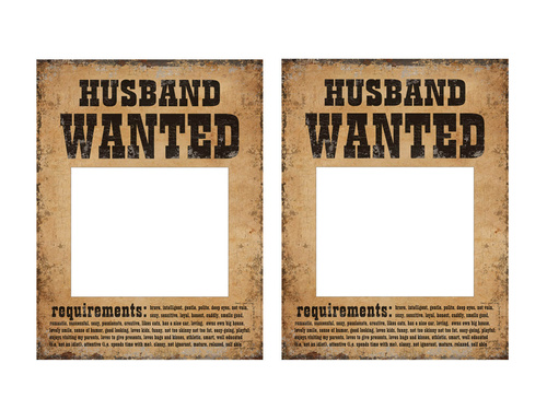 Photo props Husband Wanted/Wife Wanted - 2 items.