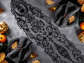 Bieżnik halloweenowy Czaszki czarny - 35 x 180  cm - 1 szt.