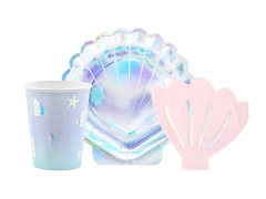 Zestaw kubeczki + talerzyki + serwetki papierowe Podwodna Kraina - 44 szt.