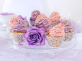 White cupcake molds - 10 pcs.