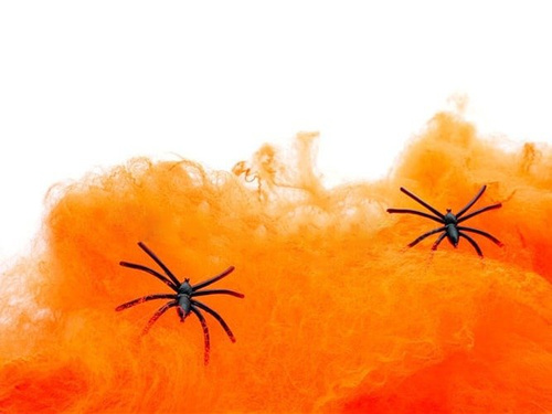 Orange spider web with 2 spiders - Halloween web - 60 g.