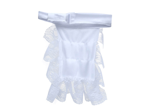 White lace jabot