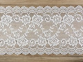 Dekoracja bieżnik koronkowy - 9 m - 1 szt.